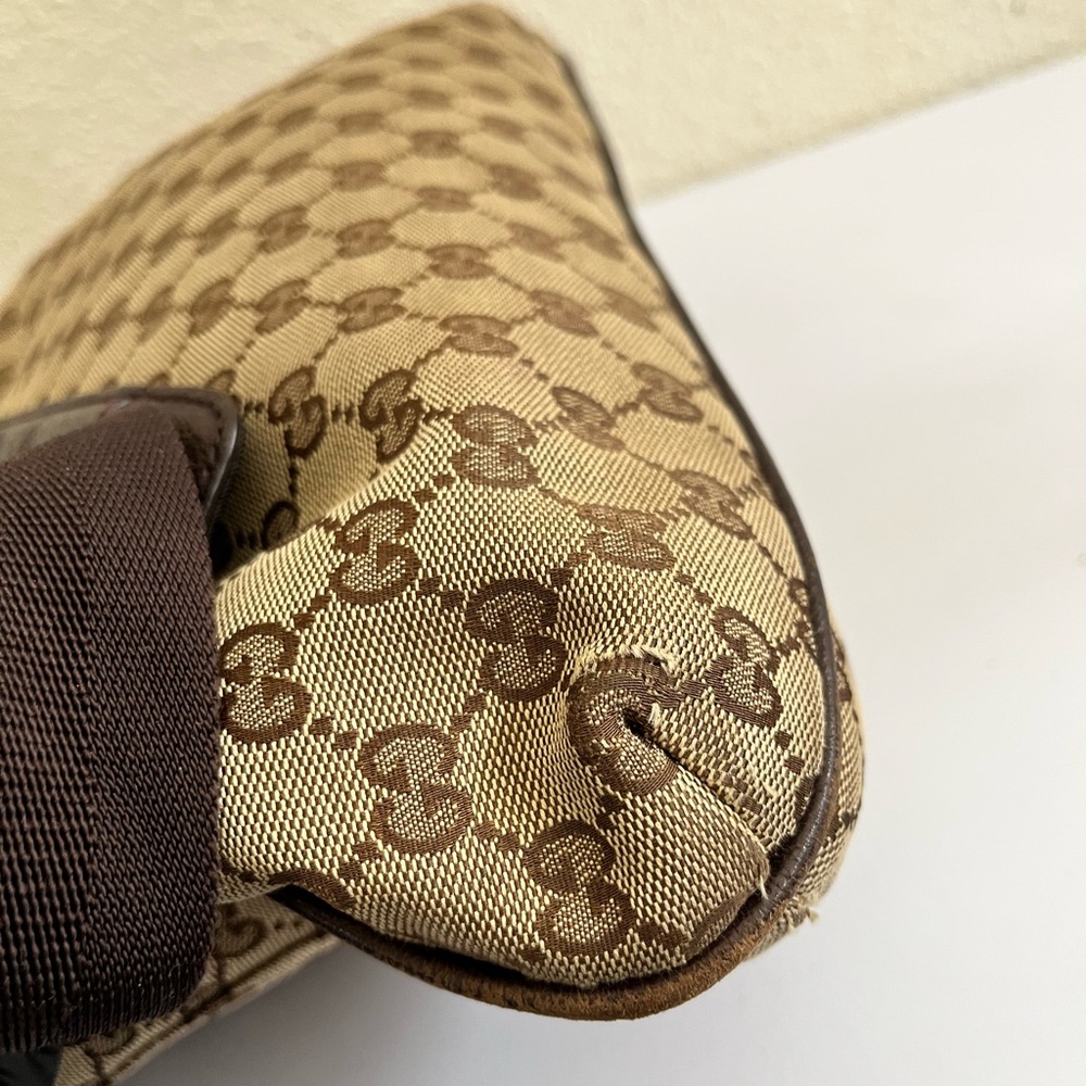 Gucci Beige and Brown Monogram Messenger Bag - Picture 14 of 16